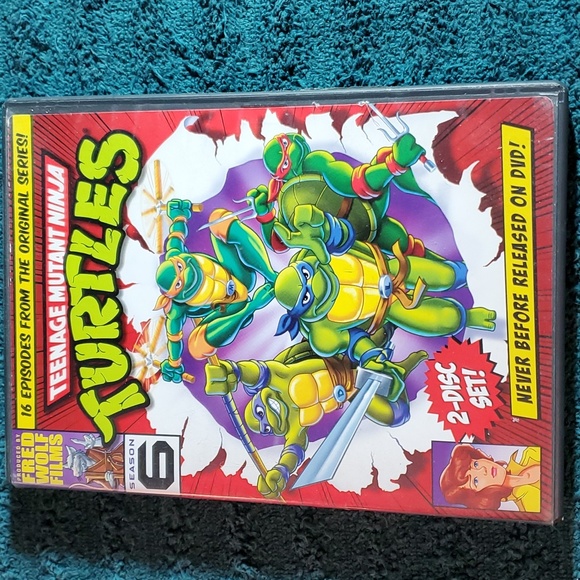Teenage Mutant Ninja Turtles - Picture 1 of 5